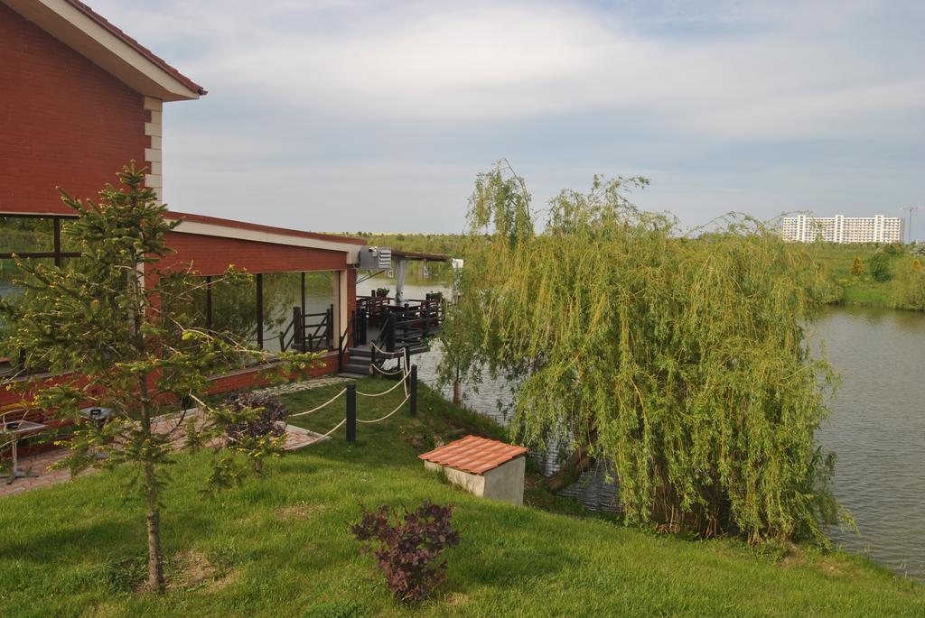 Lacul Racilor Olimp Exteriör bild